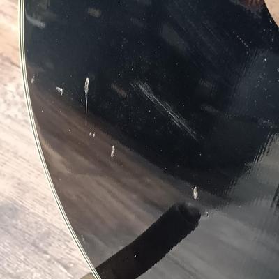 LOT 111: Yamaha APX500III Acoustic Electric Guitar with Road Runner Case