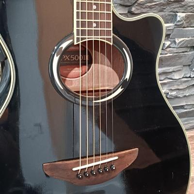 LOT 111: Yamaha APX500III Acoustic Electric Guitar with Road Runner Case