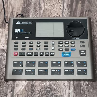 LOT 117: Alexis High-Definition Drum Machine SR18