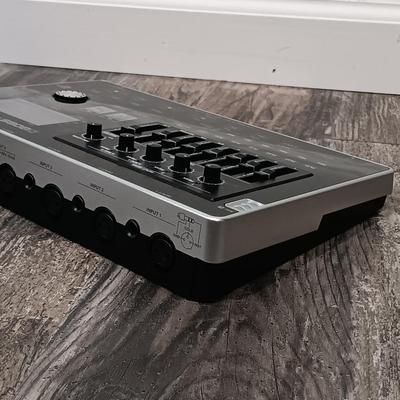 LOT 118: Boss Digital Recorder BR-800