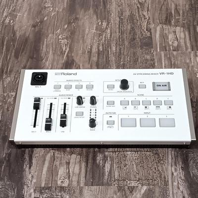 LOT 119: Roland AV Streaming Mixer VR-1HD