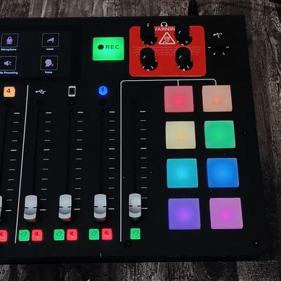 LOT 120: Røde RØDECaster Pro Integrated Audio Production Studio