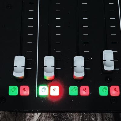 LOT 120: Røde RØDECaster Pro Integrated Audio Production Studio