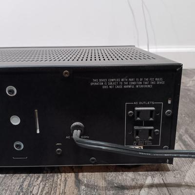 LOT 123: Optimus STA-7500:Digital Synthesized AM/FM Stereo Receiver