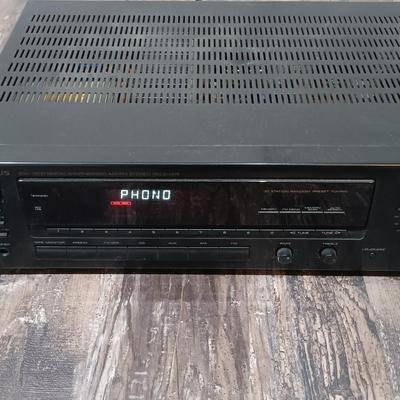 LOT 123: Optimus STA-7500:Digital Synthesized AM/FM Stereo Receiver