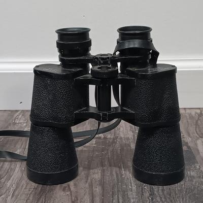 LOT 131: Action Camera Accessory Kit, Hohem iSteady Mobile+ 3-Axis Gimbal & More