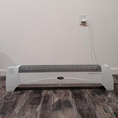 LOT 133: Lasky Silent Baseboard Heater