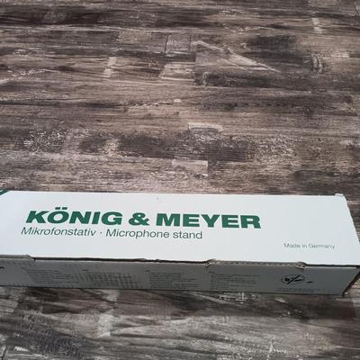 LOT 135: Bogen Manfrotto 3068 Heavy Duty Tripod, König & Meyer Microphone Stand, Proline Dolica Tripod & More