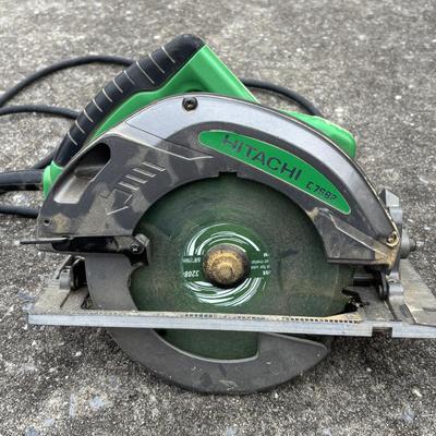 LOT 139: Hitachi Framing Nailer & Circular Saw