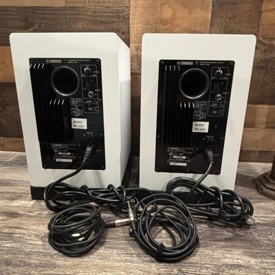 LOT 141: Yamaha HS8 Speakers
