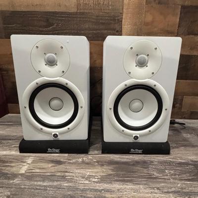 LOT 141: Yamaha HS8 Speakers