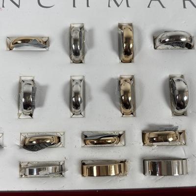 LOT 151: Benchmark No Sale Rings & Ring Display: Various Sizes