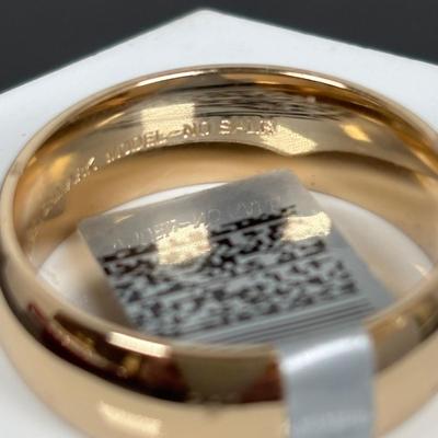 LOT 151: Benchmark No Sale Rings & Ring Display: Various Sizes