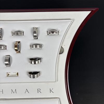 LOT 152: Benchmark No Sale Rings & Ring Display: Various Sizes