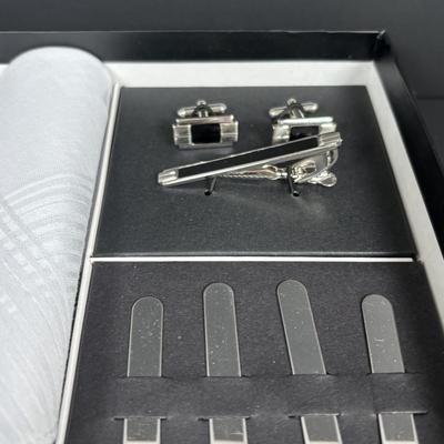 LOT 154: E. Howard Radio Controlled Watch, Van Heusen Collection, Watch Bands & More