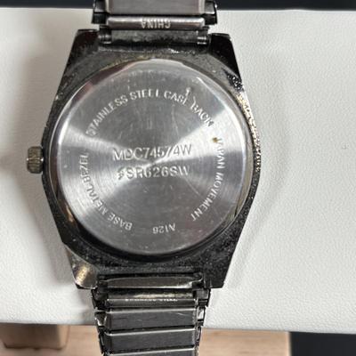 LOT 154: E. Howard Radio Controlled Watch, Van Heusen Collection, Watch Bands & More