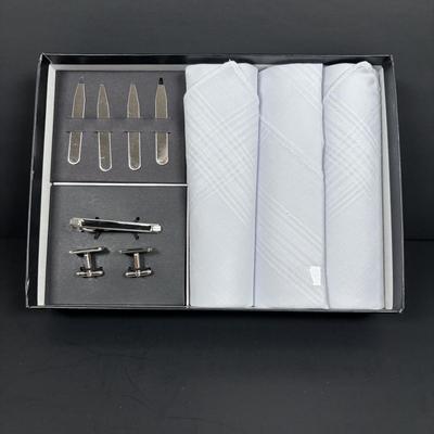 LOT 154: E. Howard Radio Controlled Watch, Van Heusen Collection, Watch Bands & More