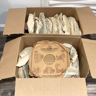 LOT 165: Large Collection of Vintage / Antique Edison Disc Records