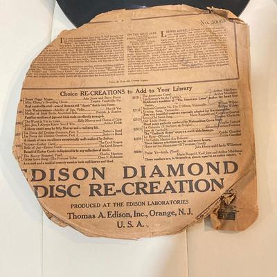 LOT 165: Large Collection of Vintage / Antique Edison Disc Records