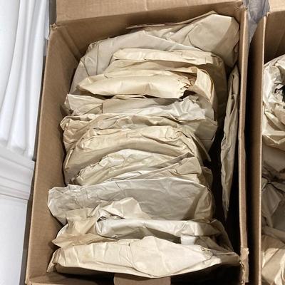 LOT 165: Large Collection of Vintage / Antique Edison Disc Records