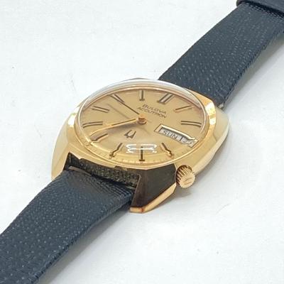 LOT 166: Vintage Bulova Accutron Calendar Watch with Leather Band