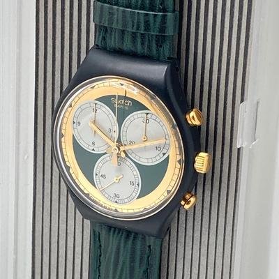 LOT 168: Vintage Swatch Swiss Rollerball Twenty Two Jewels Chronograph Watch in Original Case