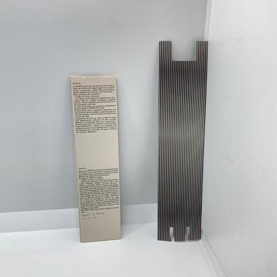 LOT 168: Vintage Swatch Swiss Rollerball Twenty Two Jewels Chronograph Watch in Original Case