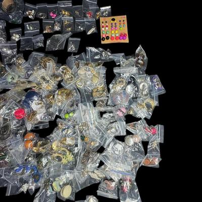 Sale Photo Thumbnail #776: Includes earrings, bracelets, necklaces, and more. [AG]