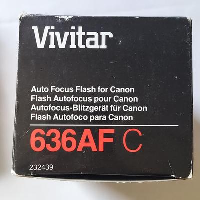 Vivitar Auto Focus Flash & Nikon AF Nikkor 70-300mm Lens (BP-BBL)