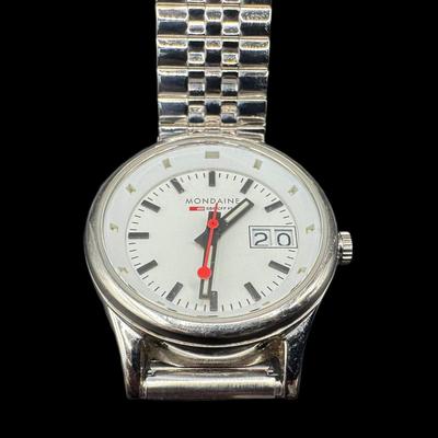 Sale Photo Thumbnail #788: This watch features Swiss quartz movement, a stainless steel expansion bracelet, and tritium micro gas lights for illumination in the dark. Not tested. Pre-auction estimate: $100-$150. [RS]