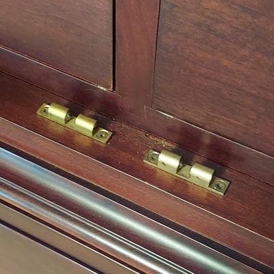 Chippendale Style Entertainment Armoire (BP-BBL)