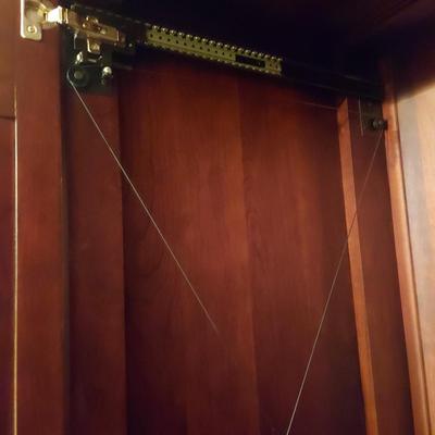 Chippendale Style Entertainment Armoire (BP-BBL)