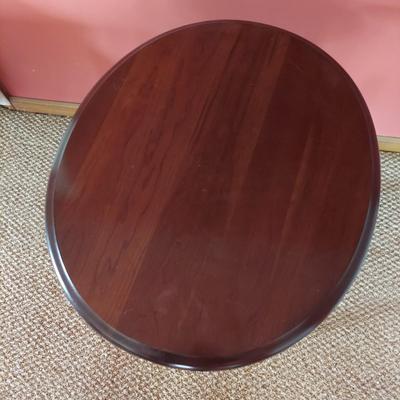 Queen Anne Style Side Table (BPR-BBL)