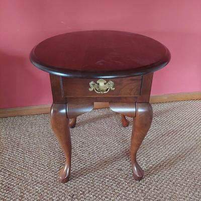 Queen Anne Style Side Table (BPR-BBL)