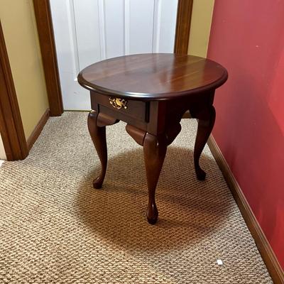 Queen Anne Style Side Table (BPR-BBL)