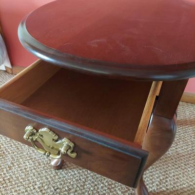 Queen Anne Style Side Table (BPR-BBL)