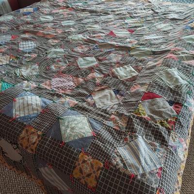 Vintage Hand-Quilted Quilt (BPR-BBL)