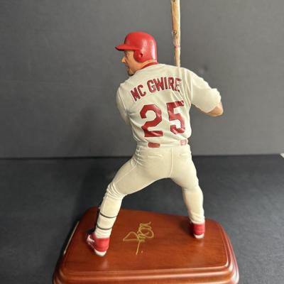 Danbury Mint - Mark McGwire