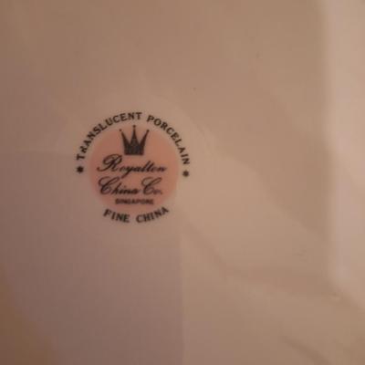 Sale Photo Thumbnail #1272: Lot of 3