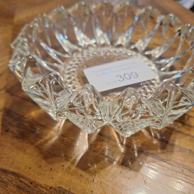 Sale Photo Thumbnail #1300: Diamond pressed glass ashtray