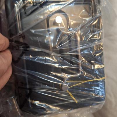 Sale Photo Thumbnail #1320: new in box.  The receipt is even in there…they paid $15 for this at kaspers.