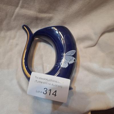 Sale Photo Thumbnail #1323: cobalt blue porcelain bud vase