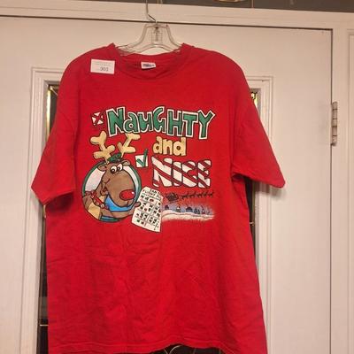 Sale Photo Thumbnail #1284: Xl t shirt