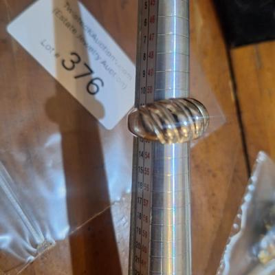 Sale Photo Thumbnail #1442: costume silver ring size 6