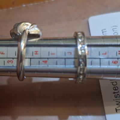 Sale Photo Thumbnail #1483: 2 costume rings- size 3 and 5