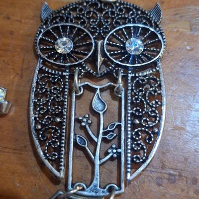 Sale Photo Thumbnail #1507: 3 pendants