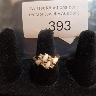 Sale Photo Thumbnail #1530: costume ring size 8\