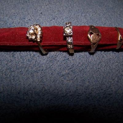 LOT 16 TESTED 10K SCRAP RINGS