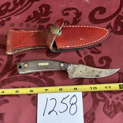 Schrade 152 Knife