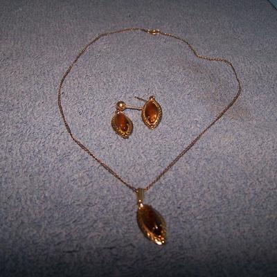 LOT 18 GREAT VINTAGE MCM GOLD FILL/TIGER EYE SORRENTO NECKLACE & EARRINGS